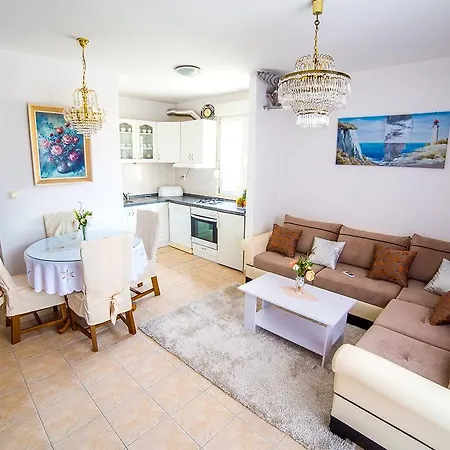 Shell Appartement Split